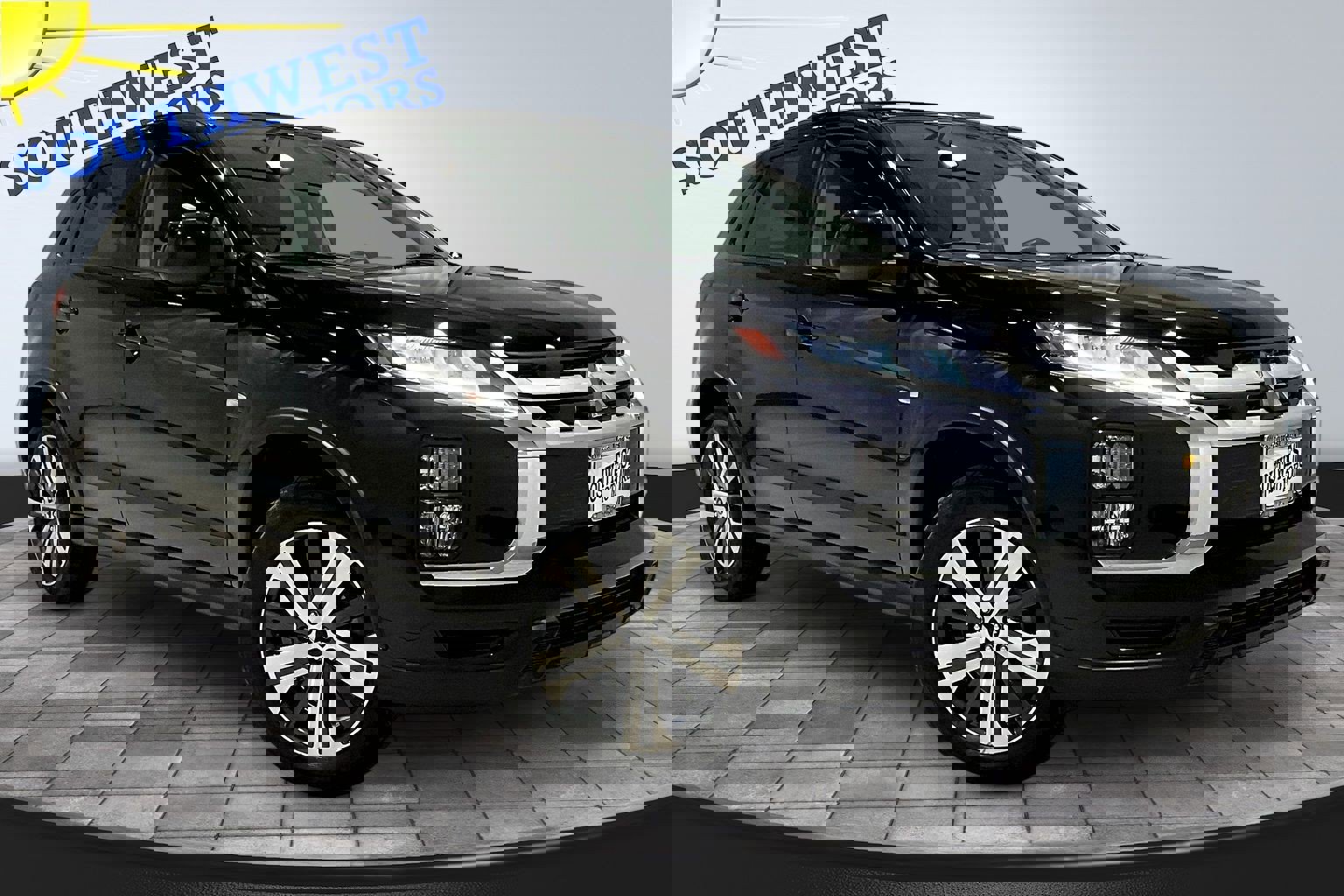 Used 2024 Mitsubishi Outlander Sport ES image 3