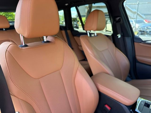 Used 2022 BMW X3 xDrive30i w/ Premium Package 2 (ZPA) AWD/4WD image 25