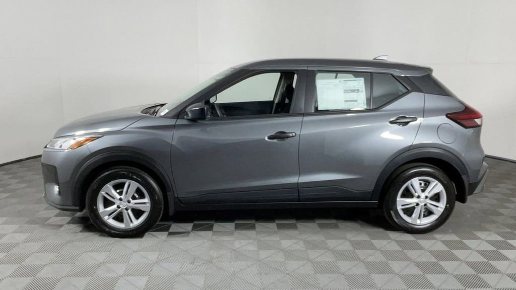 New 2025 Nissan Kicks Play S image 7