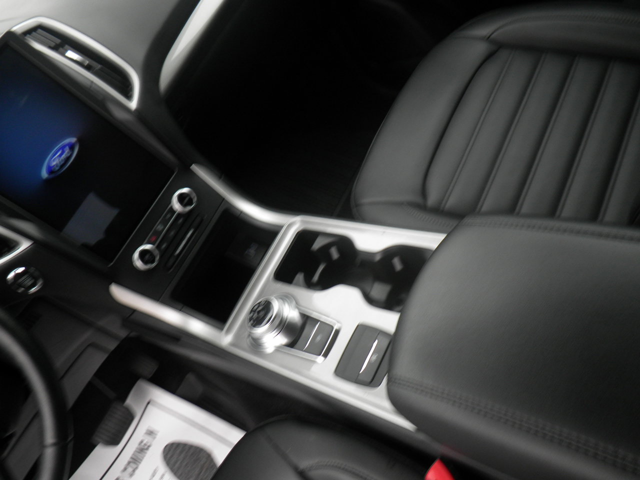 Certified 2024 Ford Edge SEL w/ Convenience Package image 19