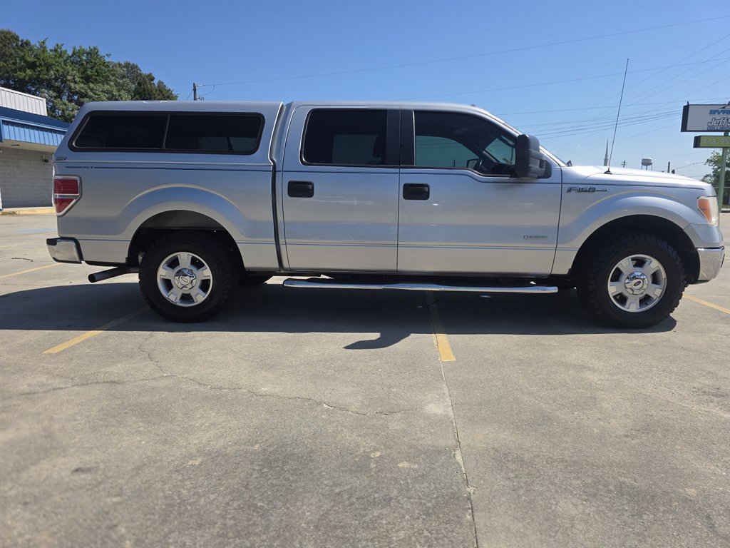 Used 2011 Ford F150 XLT w/ XLT Convenience Pkg RWD image 1