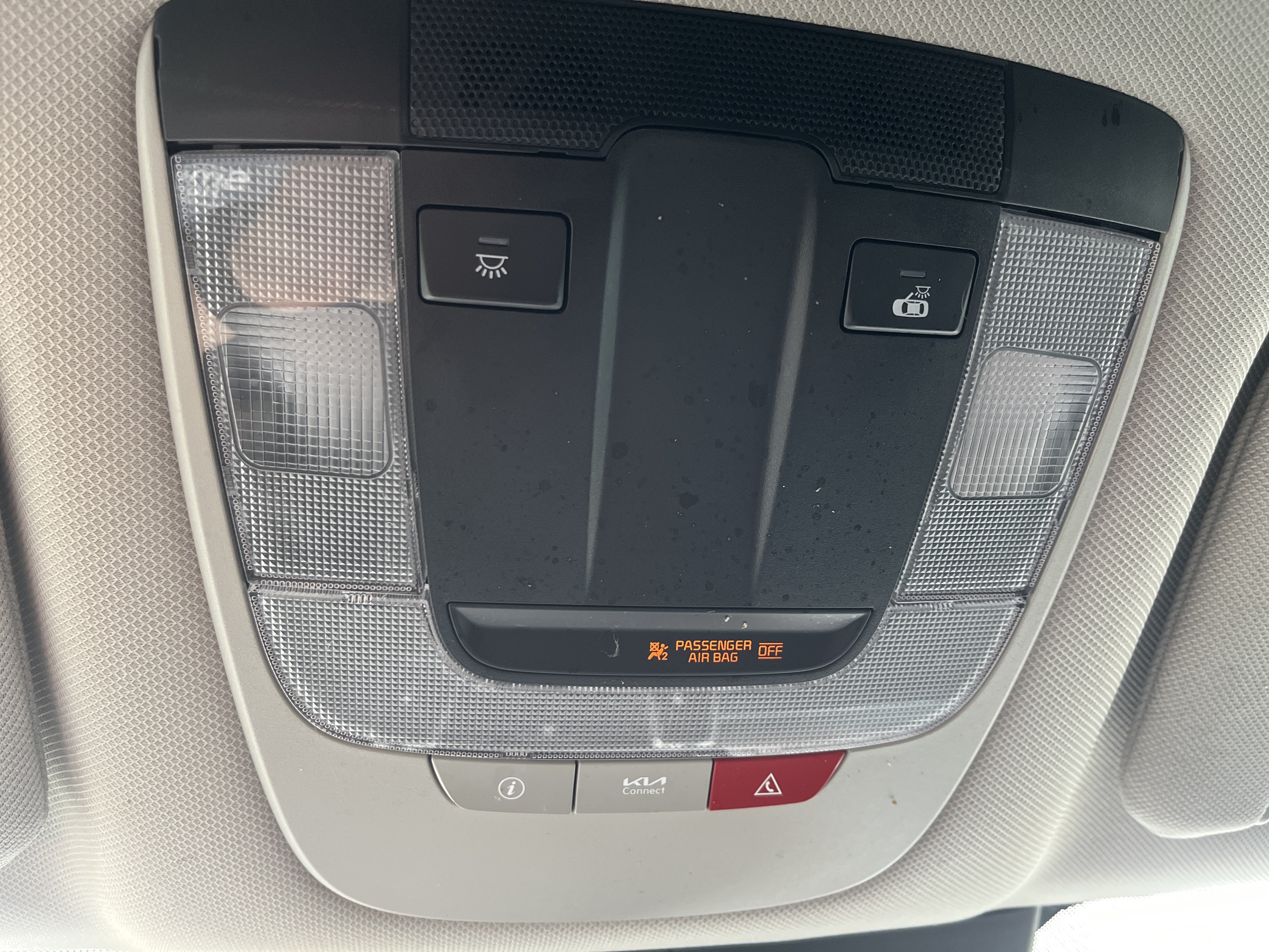 Used 2023 Kia Sorento S FWD image 31