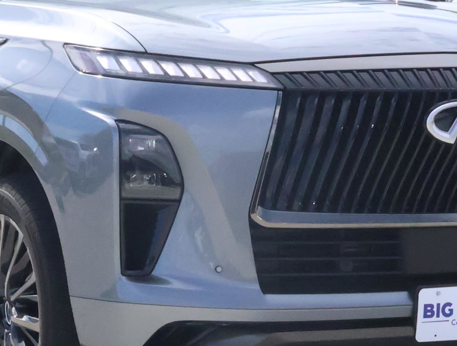 Used 2027 INFINITI QX80 Autograph AWD/4WD image 9