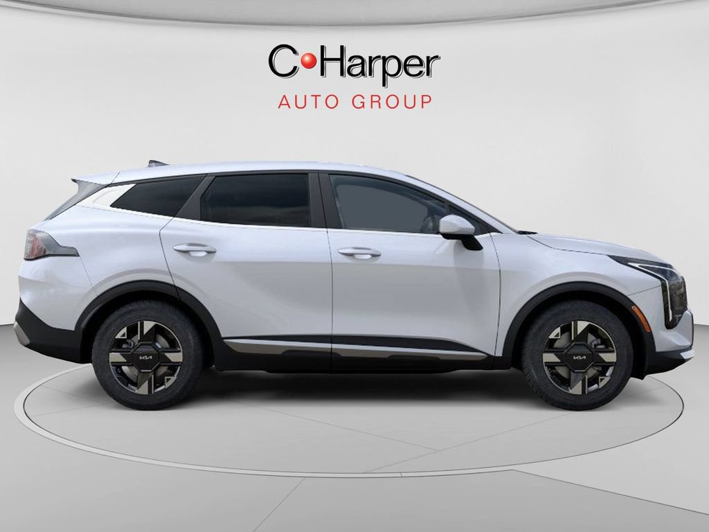 New 2026 Kia Sportage LX w/ LX Convenience Package AWD/4WD image 7