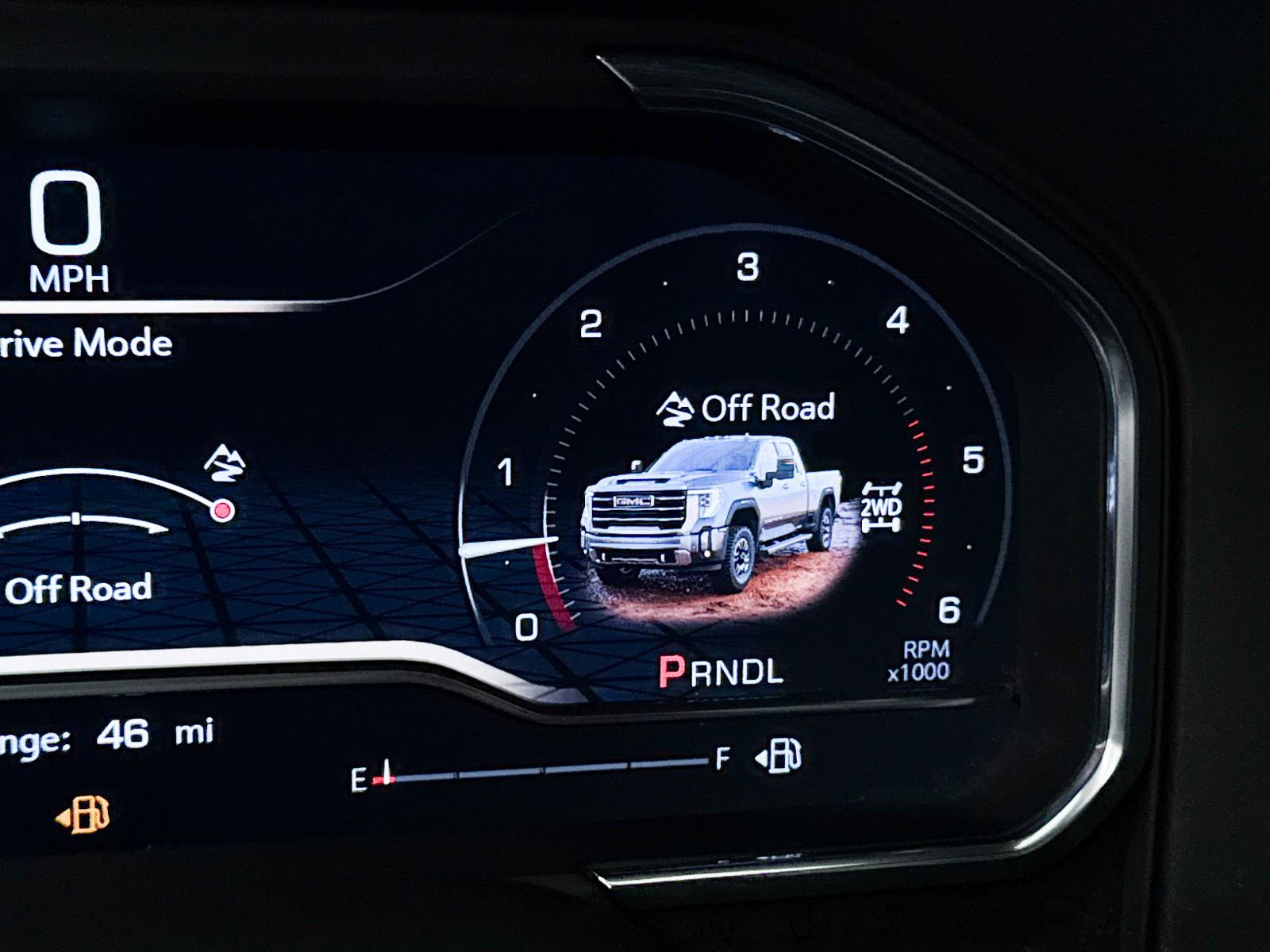 Used 2025 GMC Sierra 2500 AT4 w/ Technology Package image 10