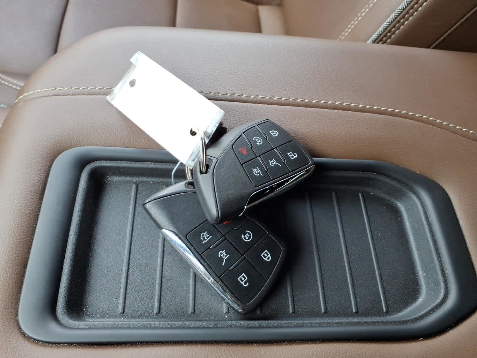 Used 2023 Chevrolet Suburban High Country AWD/4WD image 22