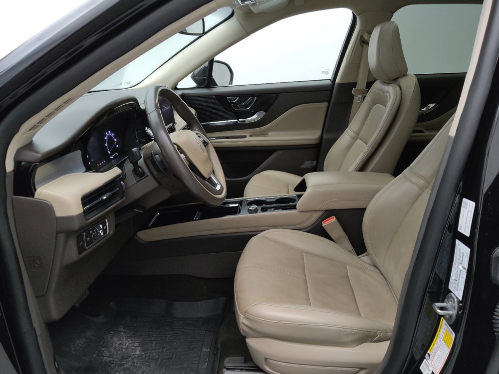 Used 2022 Lincoln Corsair AWD w/ Premium Package image 17