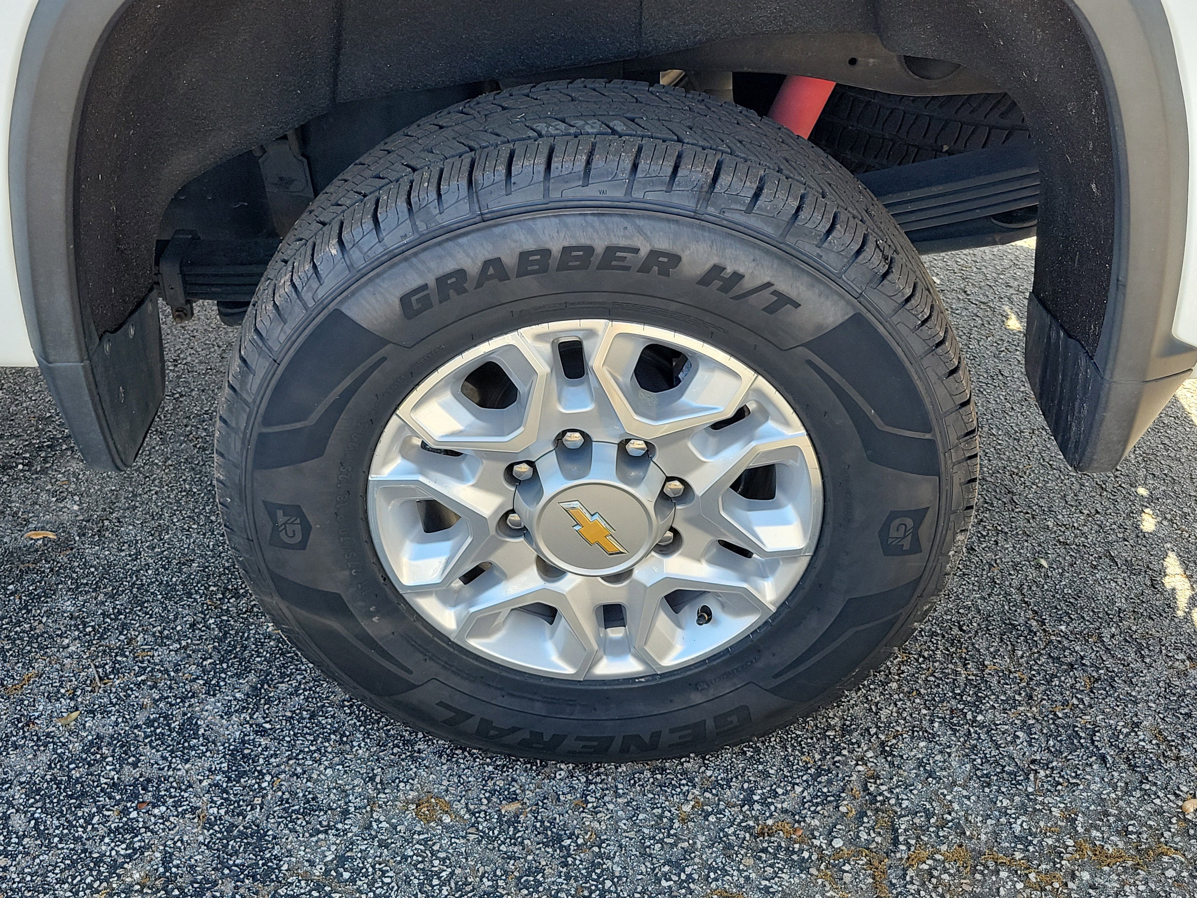 Used 2022 Chevrolet Silverado 2500 LT w/ All Star Edition AWD/4WD image 38