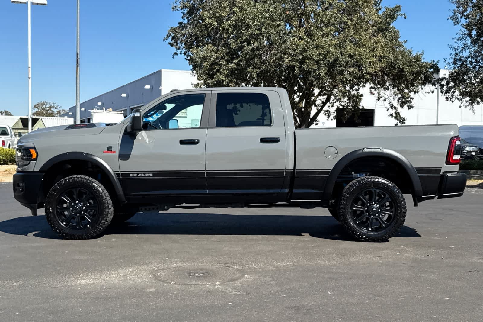 Used 2024 RAM 2500 Rebel w/ Towing Technology Group AWD/4WD image 5