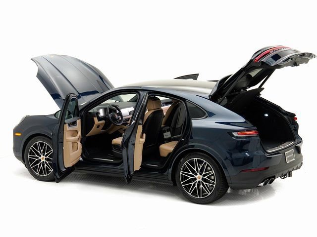 New 2026 Porsche Cayenne Coupe image 31