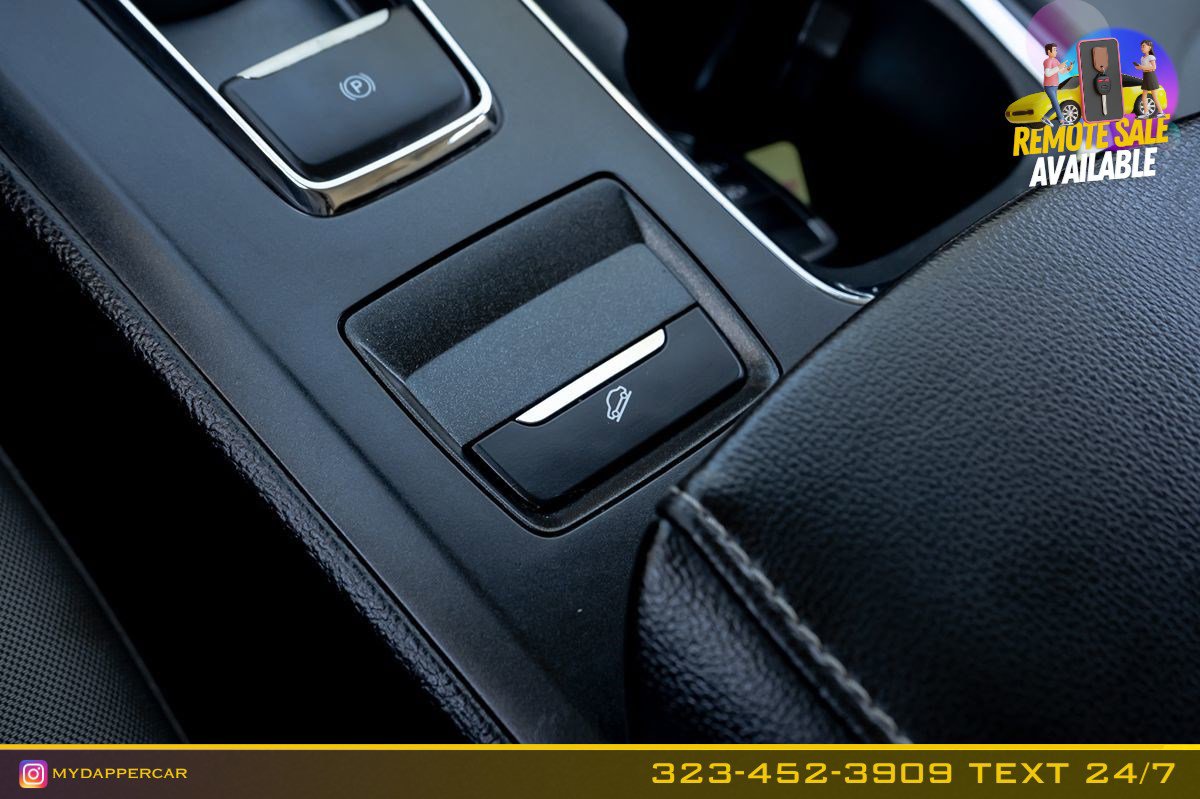 Used 2020 Ford Fusion S image 25