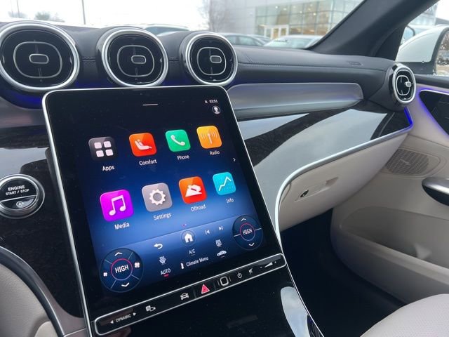 Used 2025 Mercedes-Benz GLC 300 GLC 300 image 14