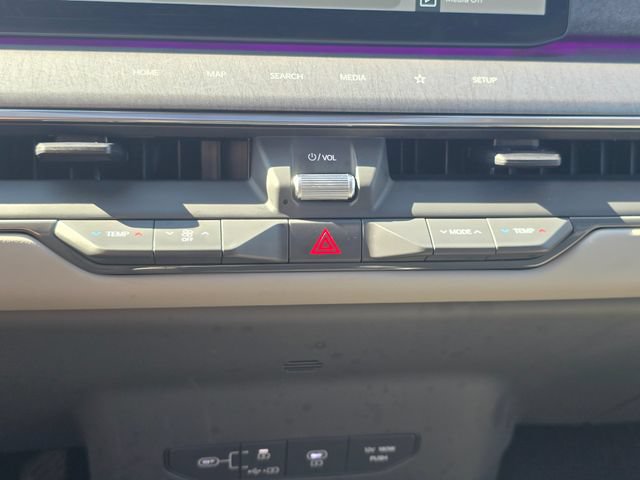 Certified 2024 Kia EV9 Land AWD/4WD image 34
