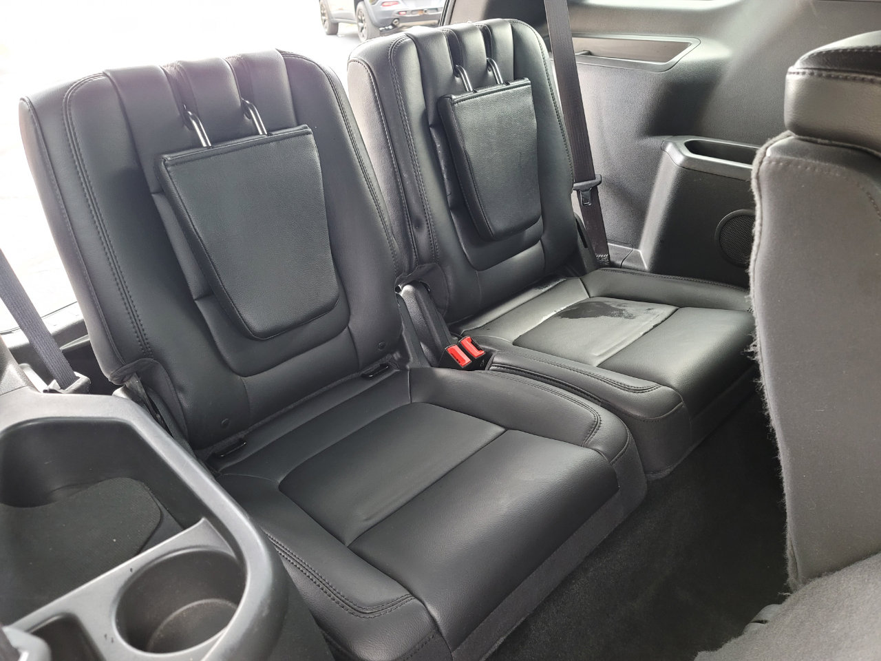 Used 2013 Ford Explorer XLT image 13