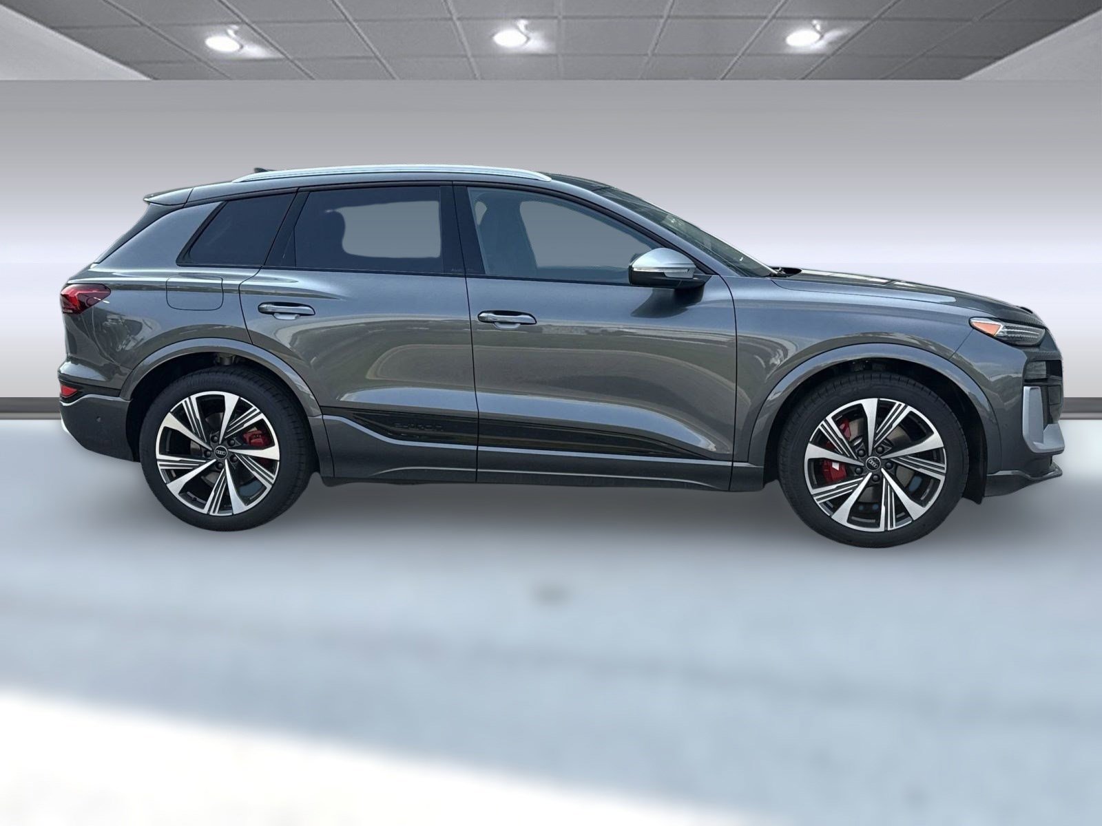 New 2025 Audi SQ6 e-tron Prestige image 8