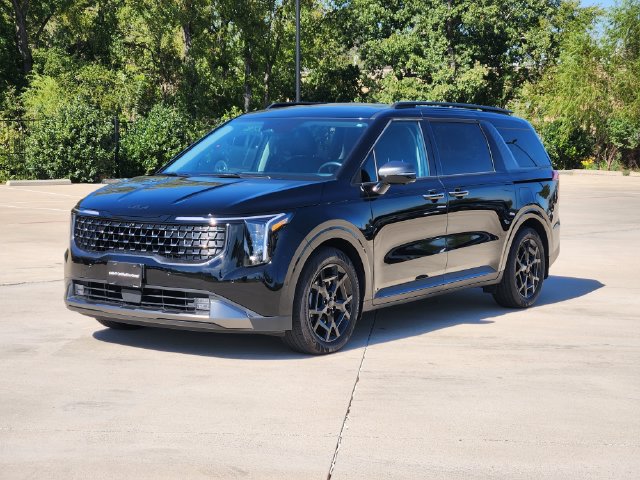 Certified 2026 Kia Carnival SX w/ SX Dark Edition Package FWD image 3