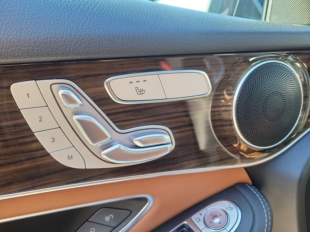 Used 2021 Mercedes-Benz GLC 300 image 20