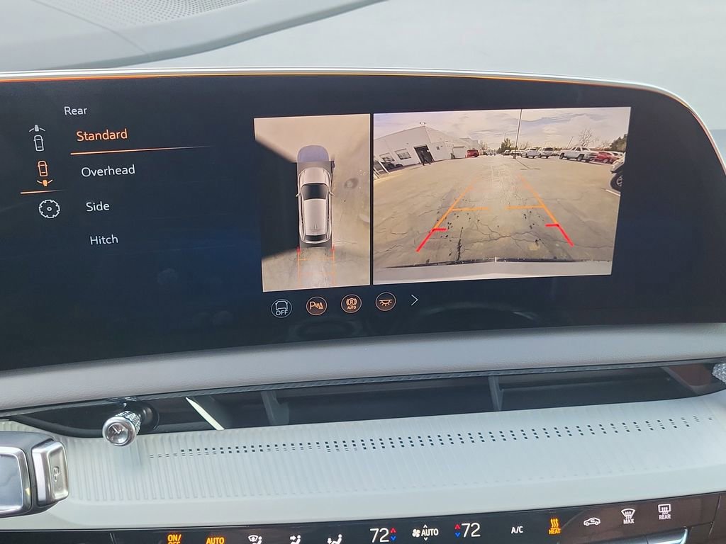 New 2026 Cadillac Optiq Sport 2 image 18