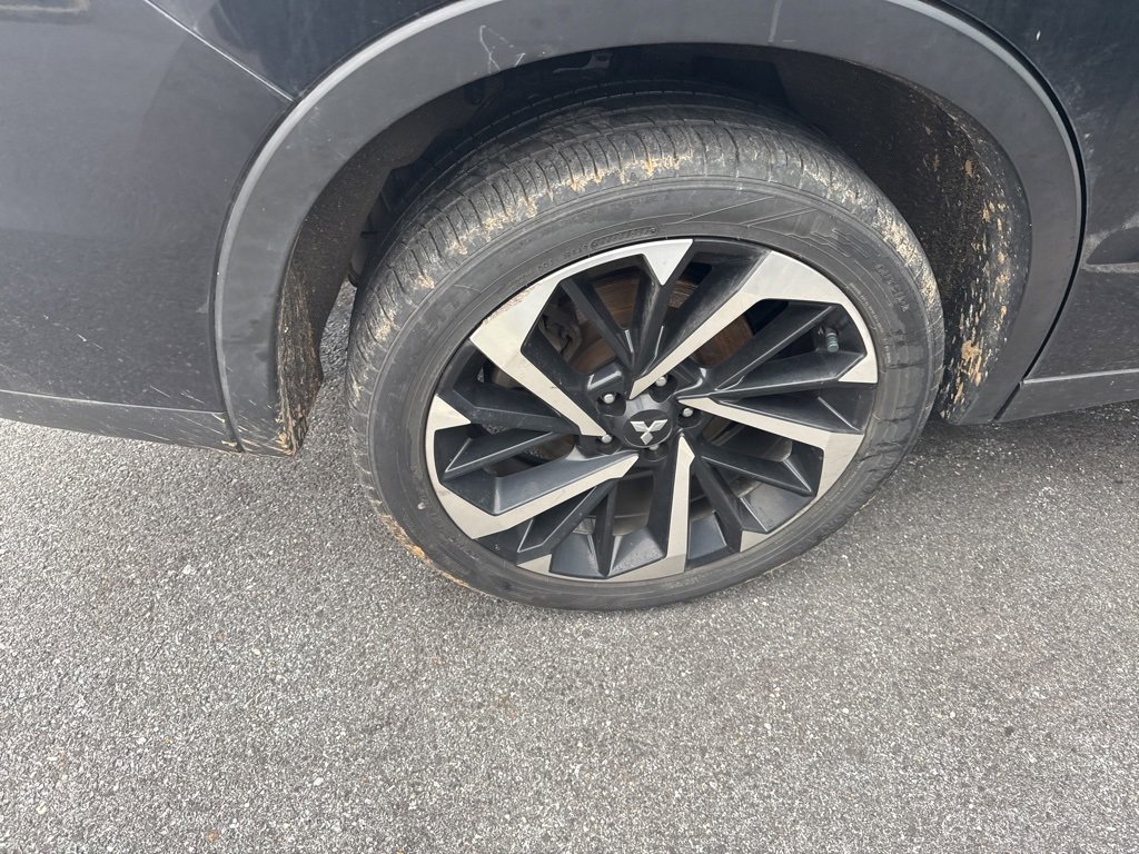 Used 2022 Mitsubishi Outlander ES image 10