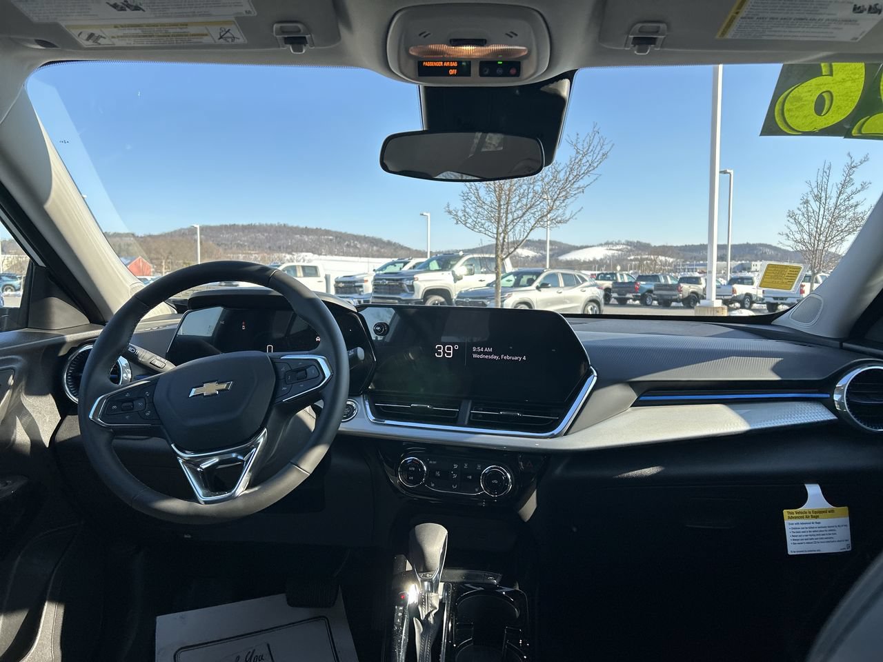 New 2026 Chevrolet Trax LT w/ Driver Confidence Package FWD image 16