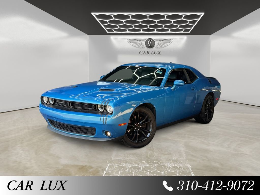 Used 2016 Dodge Challenger SXT Plus