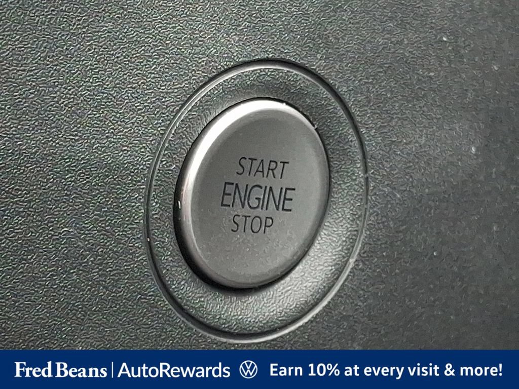 Certified 2023 Volkswagen ID.4 Pro S AWD/4WD image 30