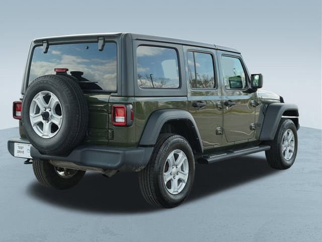 Used 2022 Jeep Wrangler Unlimited Sport AWD/4WD image 9