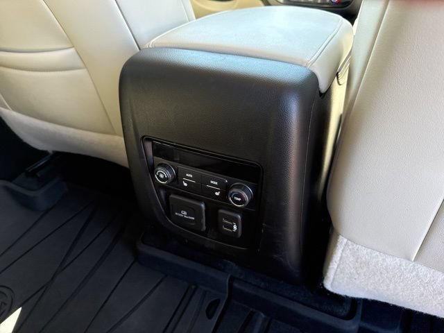 Used 2024 Buick Enclave Avenir w/ Avenir Technology Package AWD/4WD image 55