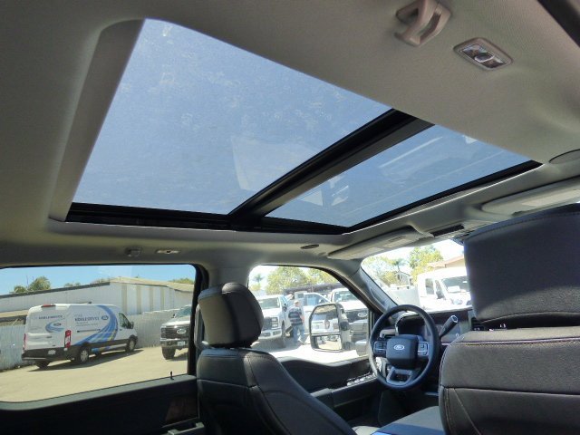 New 2025 Ford F350 Lariat w/ Lariat Ultimate Package image 8