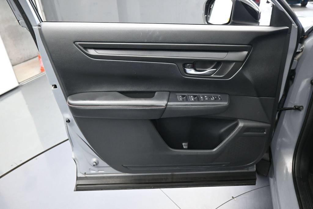 Used 2024 Honda CR-V Sport image 13