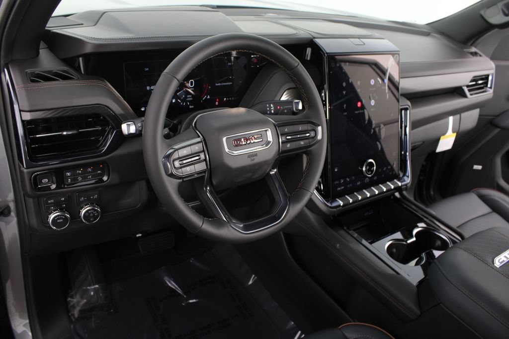 New 2026 GMC Yukon XL AT4 AWD/4WD image 10