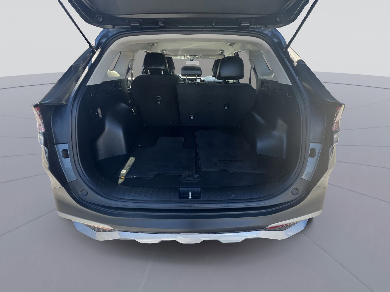 Used 2023 Kia Sportage EX image 25