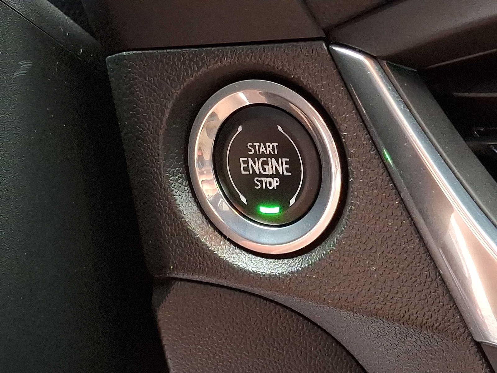 Certified 2024 Buick Encore GX Preferred FWD image 22