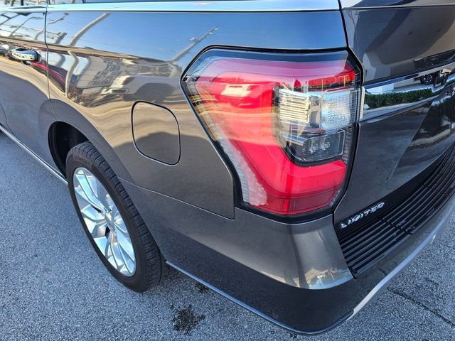 Used 2019 Ford Expedition Limited w/ Equipment Group 302A image 14