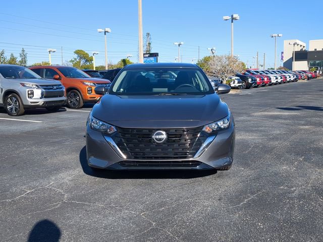 Used 2024 Nissan Sentra SV image 3