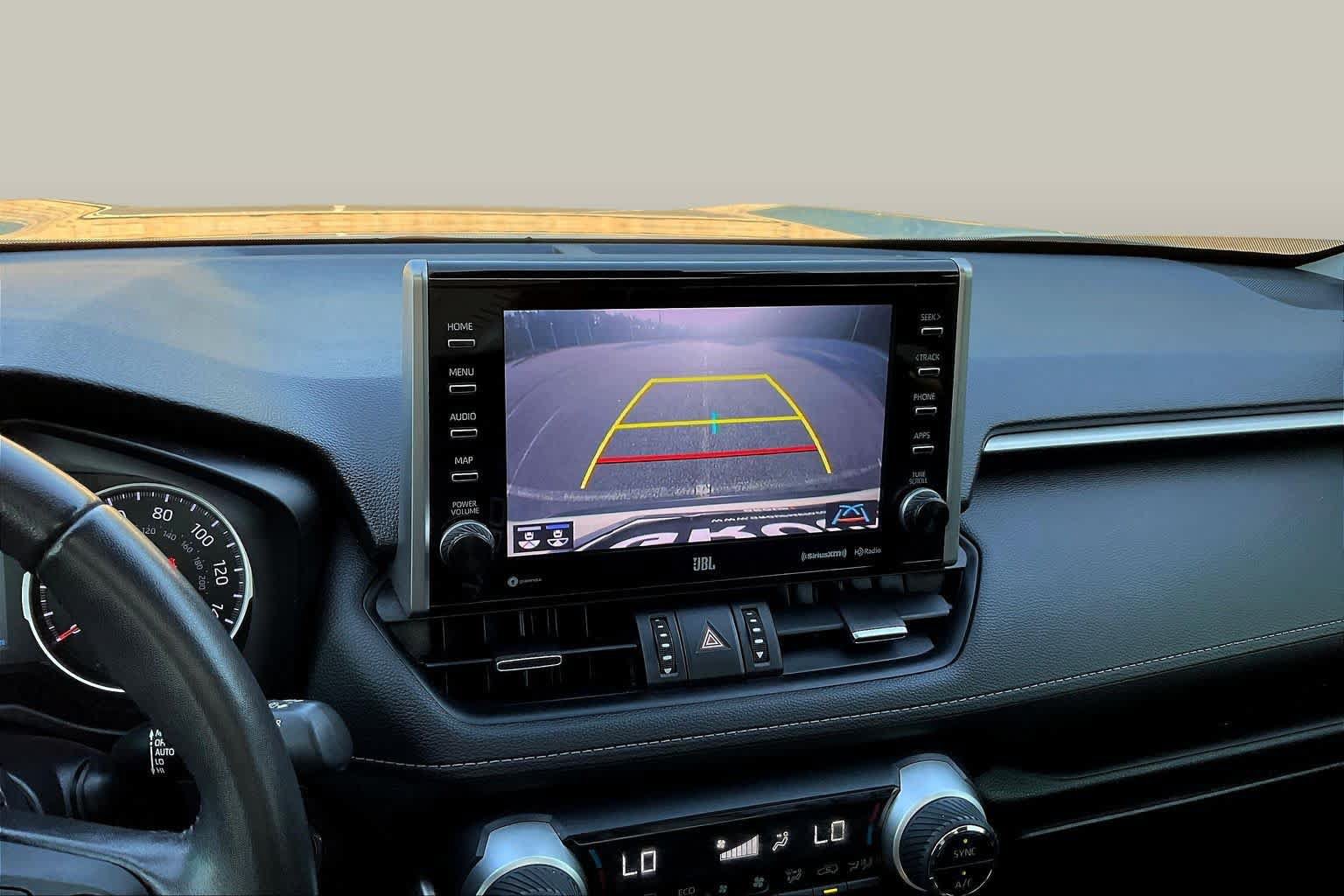 Used 2022 Toyota RAV4 XLE Premium FWD image 27