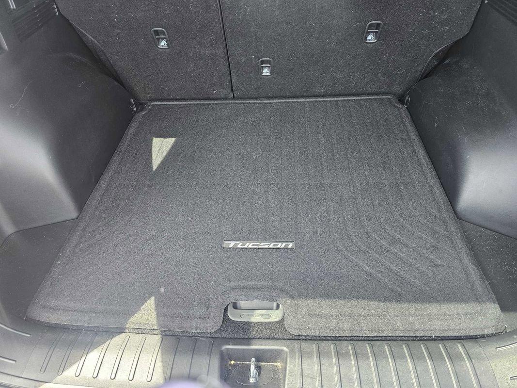 Used 2025 Hyundai Tucson SE image 17