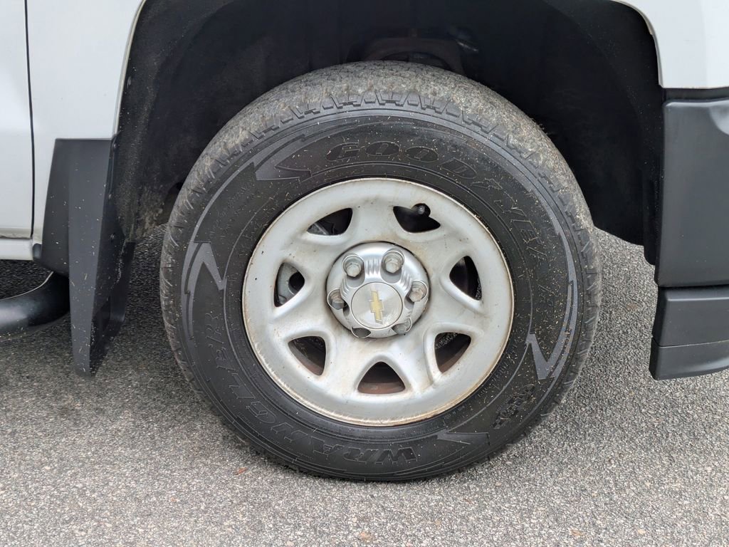 Used 2016 Chevrolet Silverado 1500 W/T w/ WT Convenience Package AWD/4WD image 26