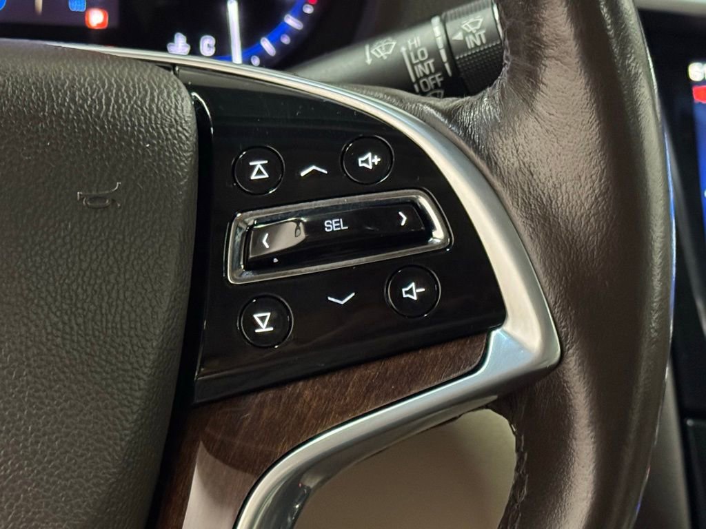 Used 2013 Cadillac XTS Luxury w/ Driver Awareness Package image 35