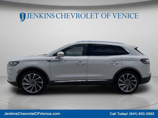 Used 2023 Lincoln Nautilus Reserve w/ Equipment Group 202A AWD/4WD image 9