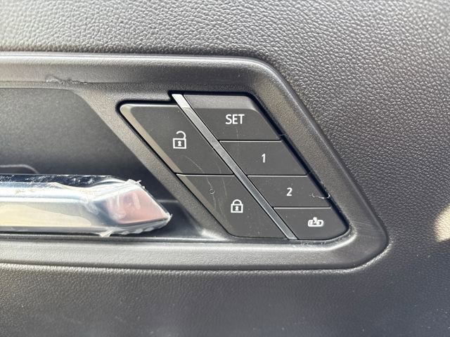 New 2026 GMC Canyon Denali image 11