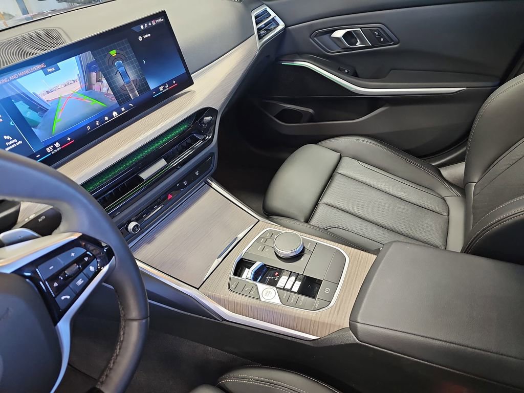 Used 2025 BMW 330i xDrive Sedan image 24