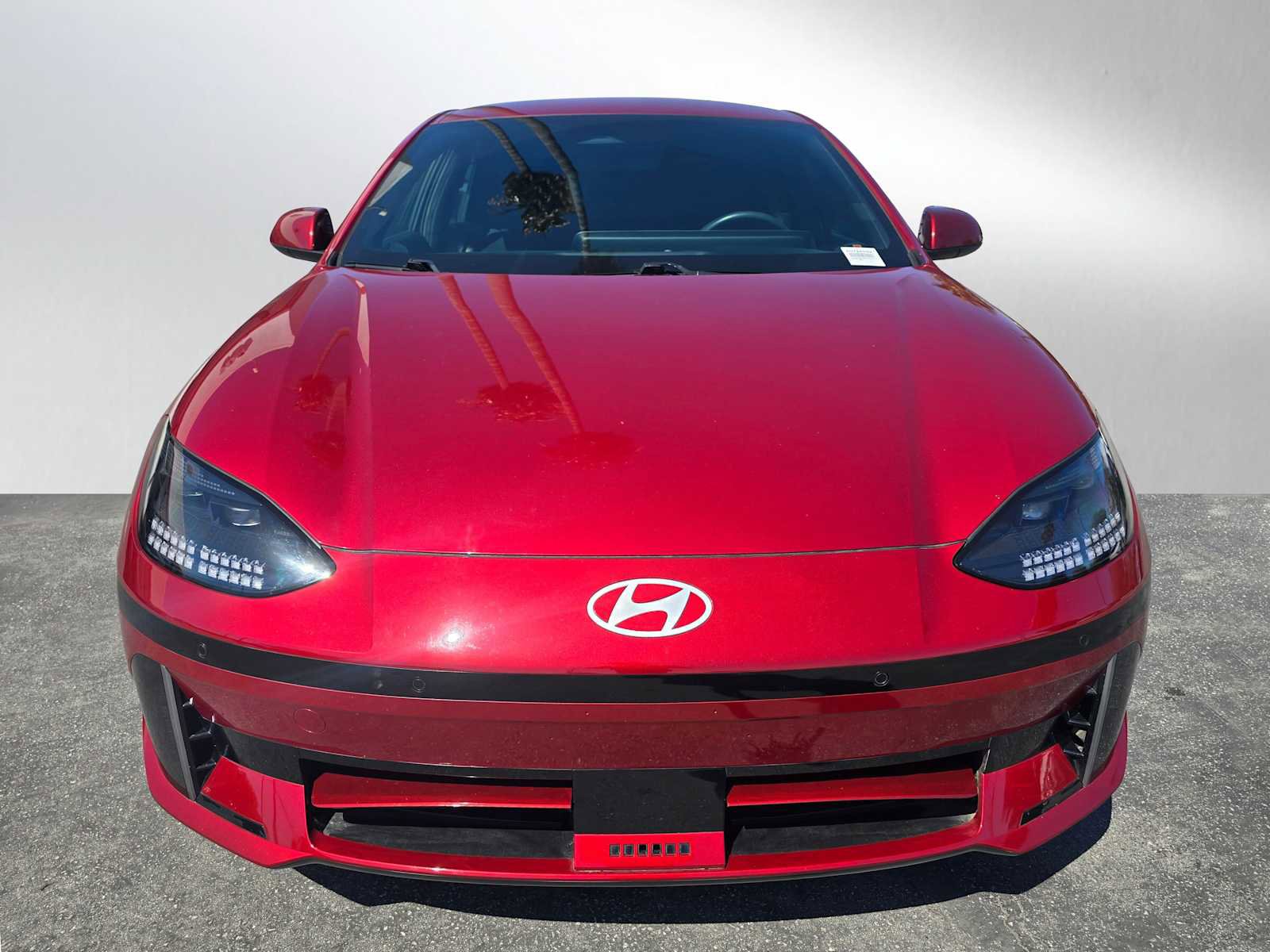 Used 2024 Hyundai Ioniq 6 SE RWD image 8