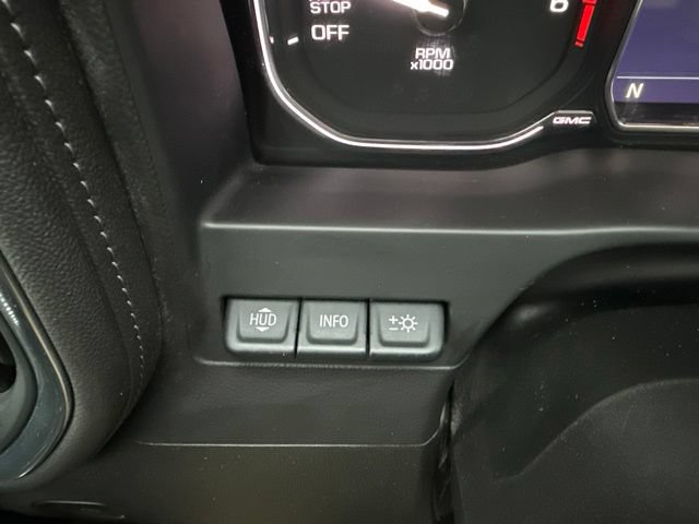 Used 2021 GMC Sierra 1500 SLT w/ Technology Package AWD/4WD image 21