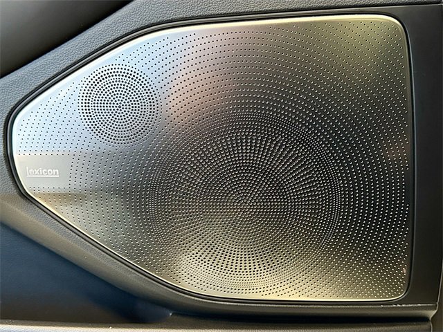 Used 2021 Genesis G90 5.0 Ultimate image 19