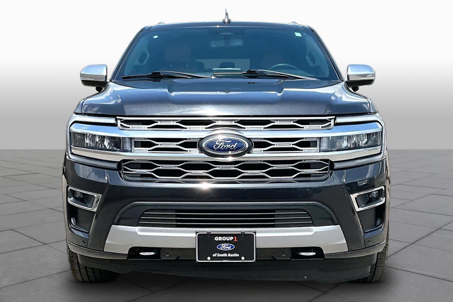 Certified 2022 Ford Expedition Max Platinum AWD/4WD image 4