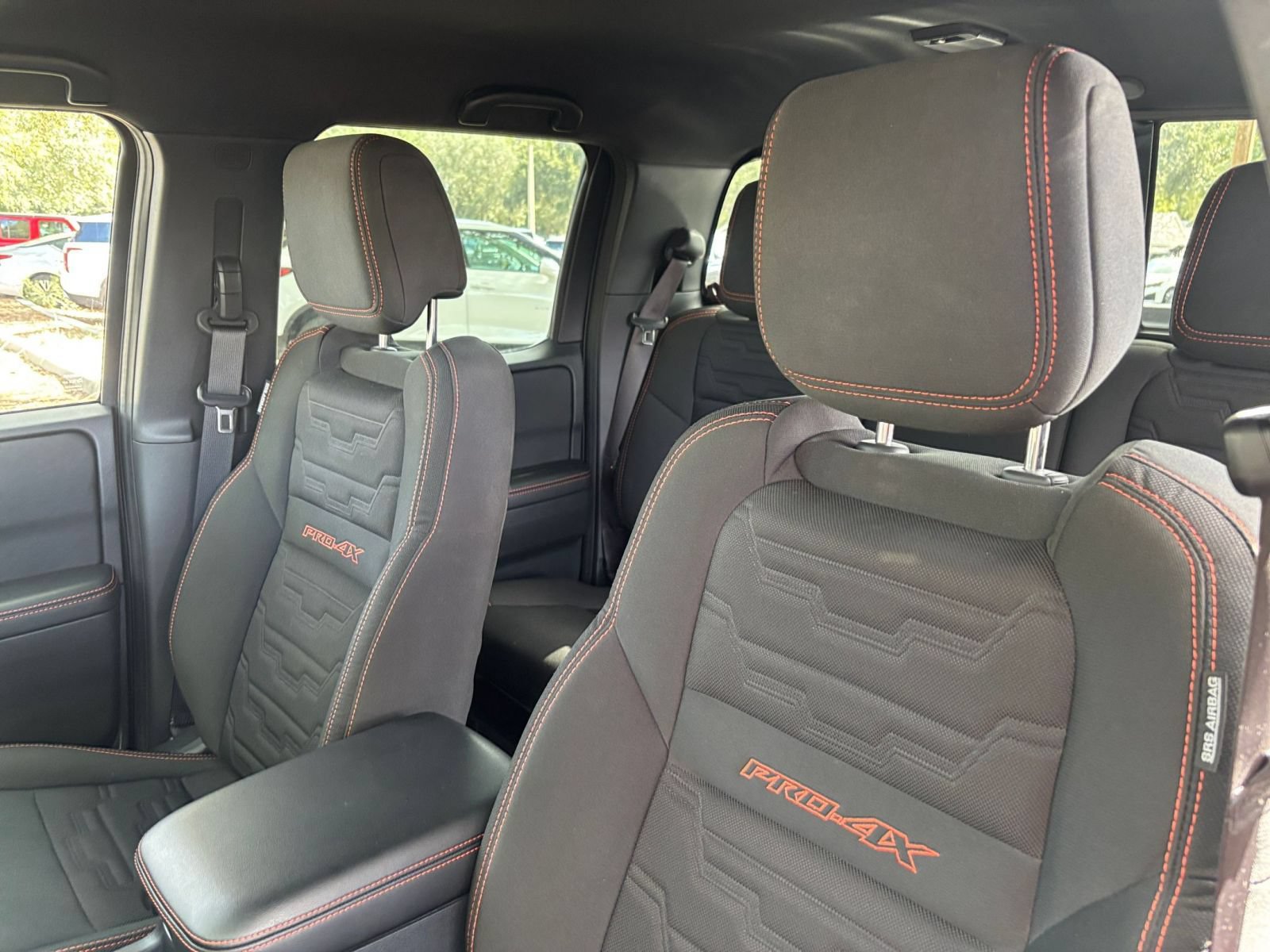Used 2026 Nissan Frontier PRO-4X AWD/4WD image 36