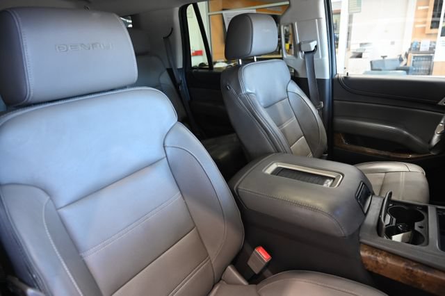 Used 2016 GMC Yukon Denali w/ Open Road Package AWD/4WD image 7