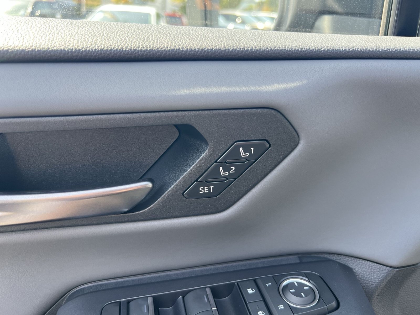 New 2026 Toyota RAV4 XSE AWD/4WD image 24
