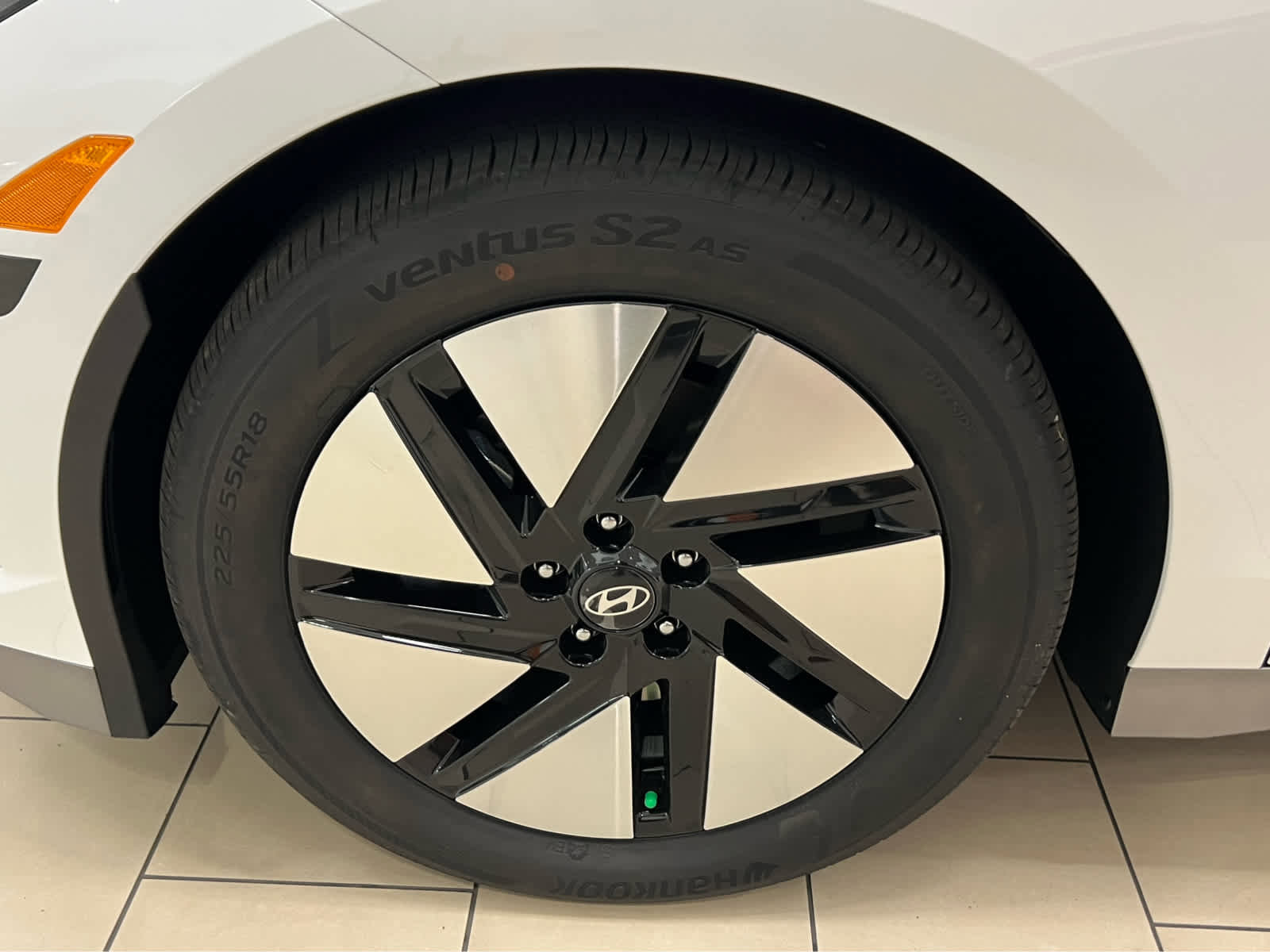 New 2025 Hyundai Ioniq 6 SE image 13